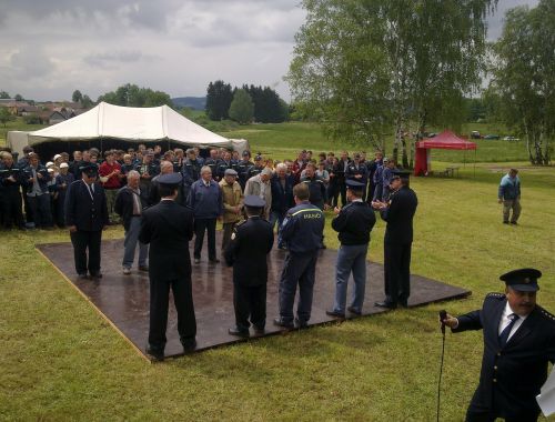 120 let hasičů v Kojčicích - ocenění pro starou gardu