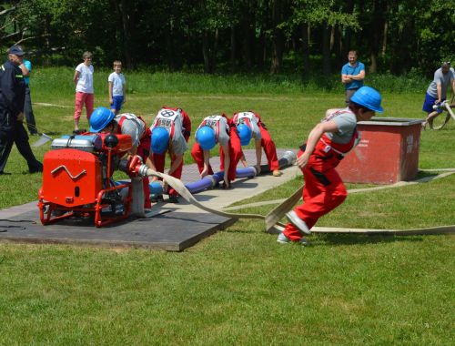 ...tak to tam pořádně zastrčte!
