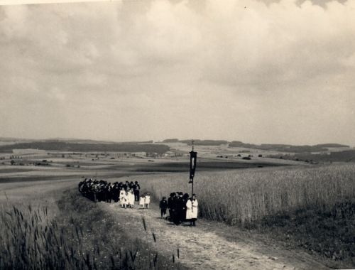 procesí do Chvojnova 1941b