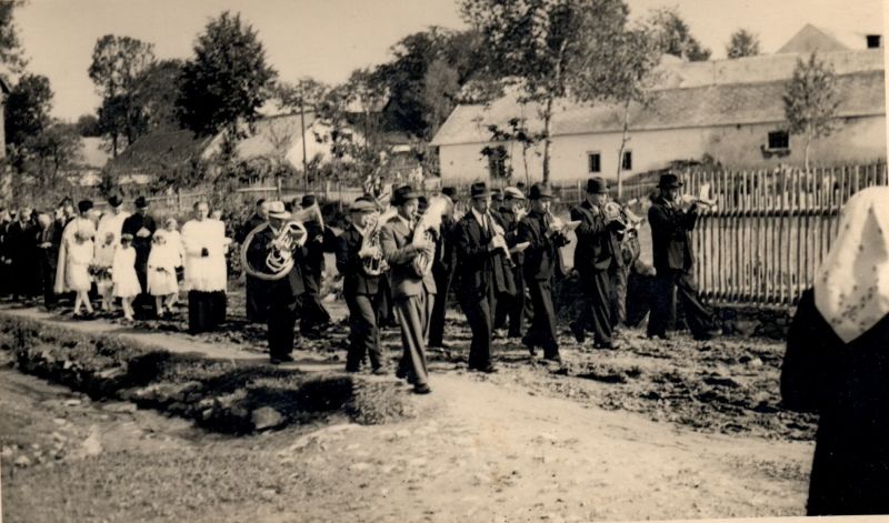 procesí do Chvojnova 1941